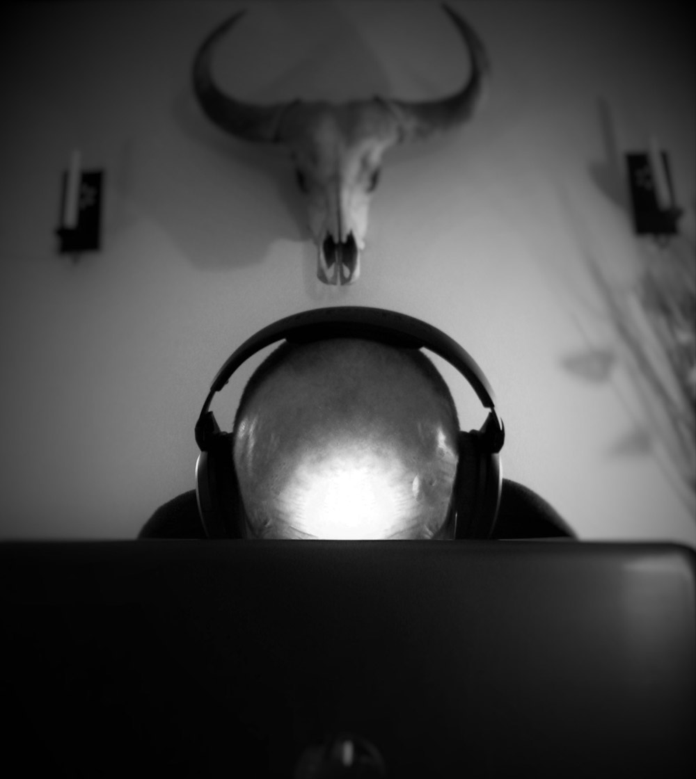 hot water bottle: yes that darn hot!